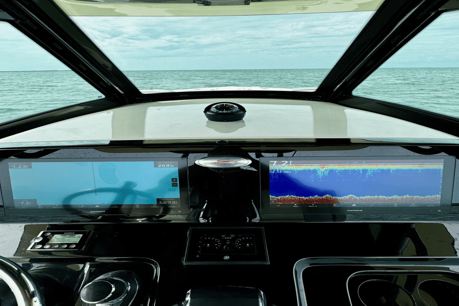 2025 Scout 305 LXF Image Thumbnail #32