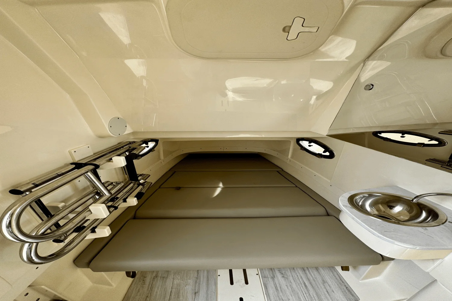 2025 Scout 305 LXF Image Thumbnail #20