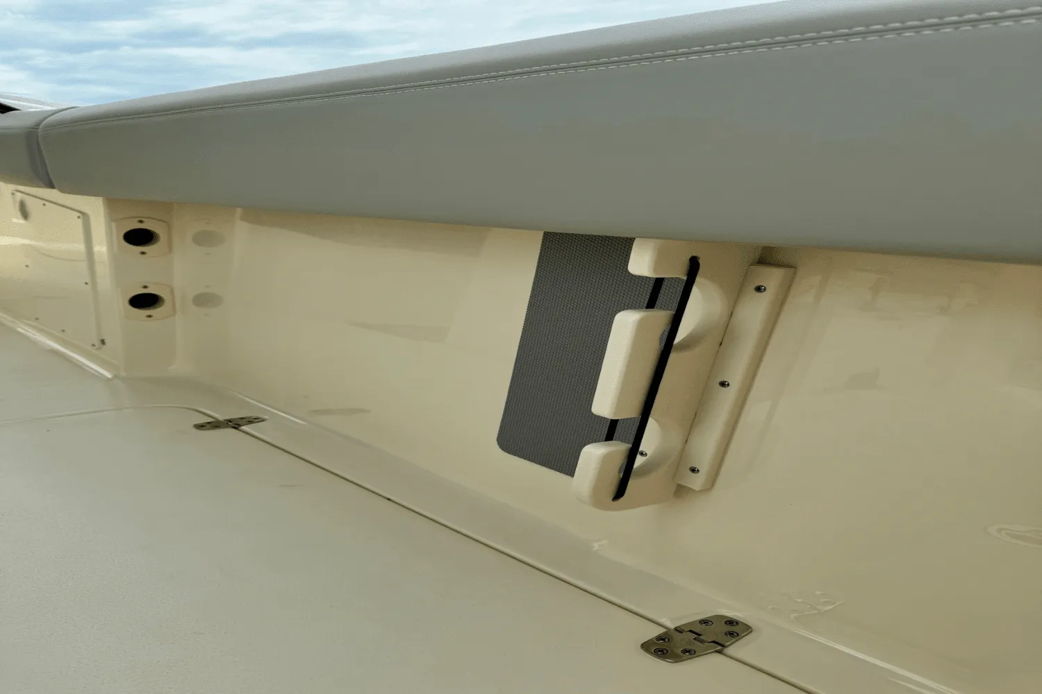 2025 Scout 305 LXF Image Thumbnail #47