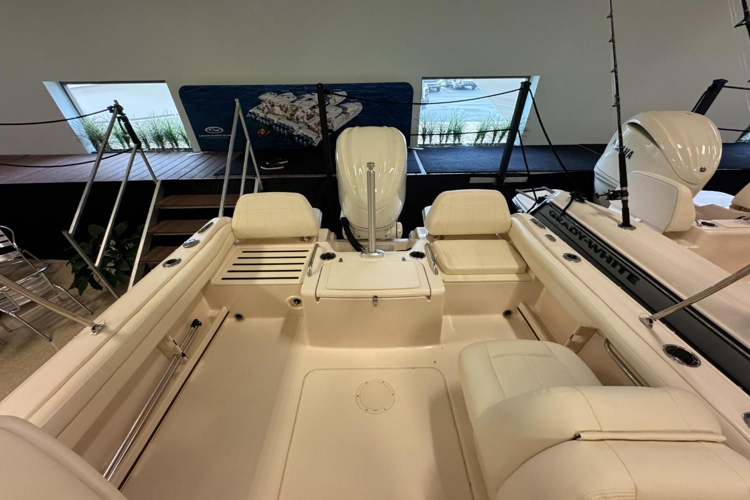 2025 Grady-White Freedom 215 Image Thumbnail #9