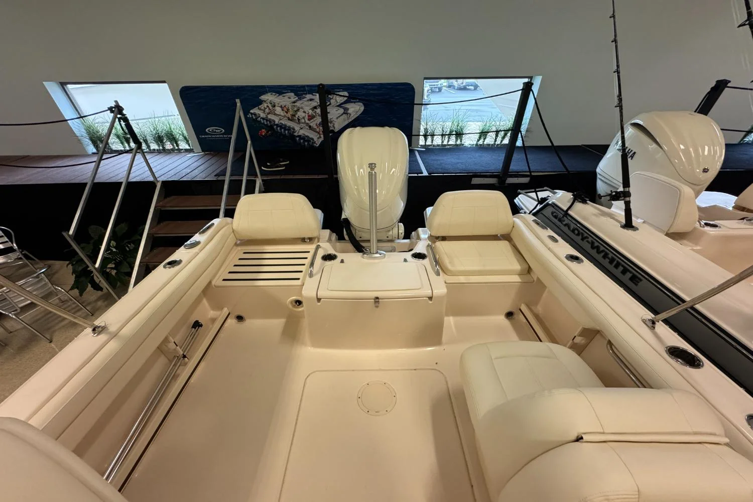 2025 Grady-White Freedom 215 Image Thumbnail #9