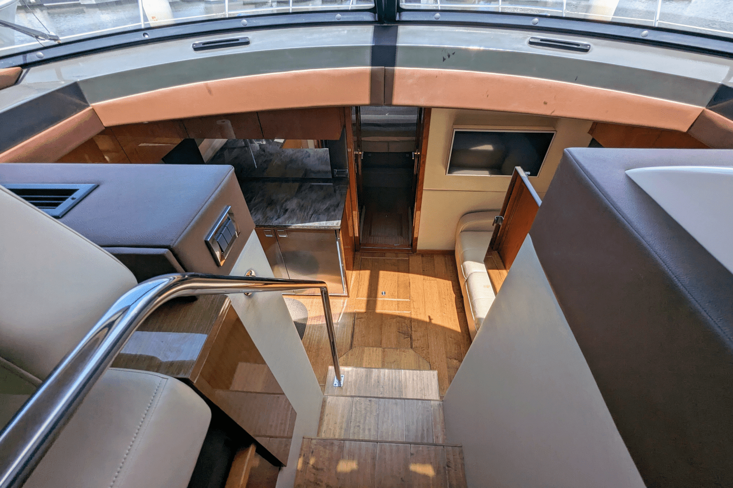 2015 Sea Ray 470 SUNDANCER Image Thumbnail #46