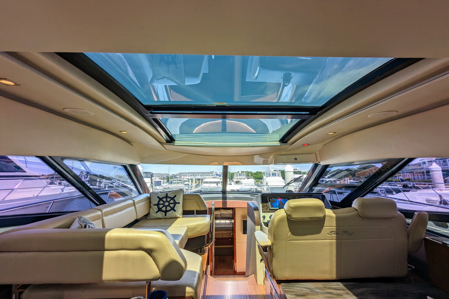 2015 Sea Ray 470 SUNDANCER Image Thumbnail #17