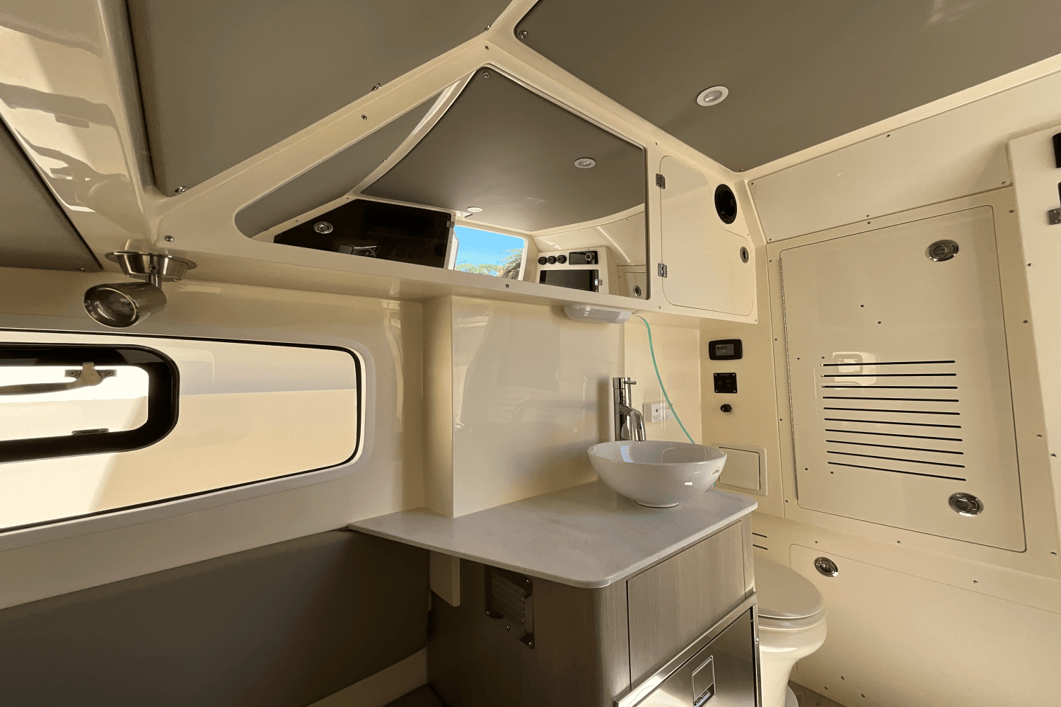 2025 Scout 357 LXF Image Thumbnail #33