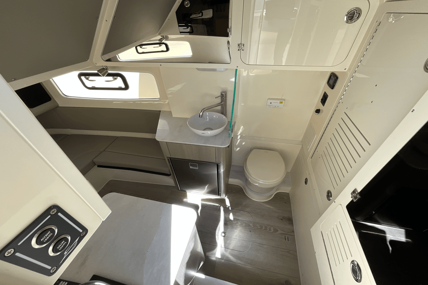 2025 Scout 357 LXF Image Thumbnail #15