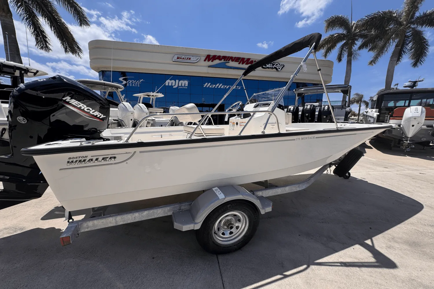2025 Boston Whaler 170 Montauk Image Thumbnail #0