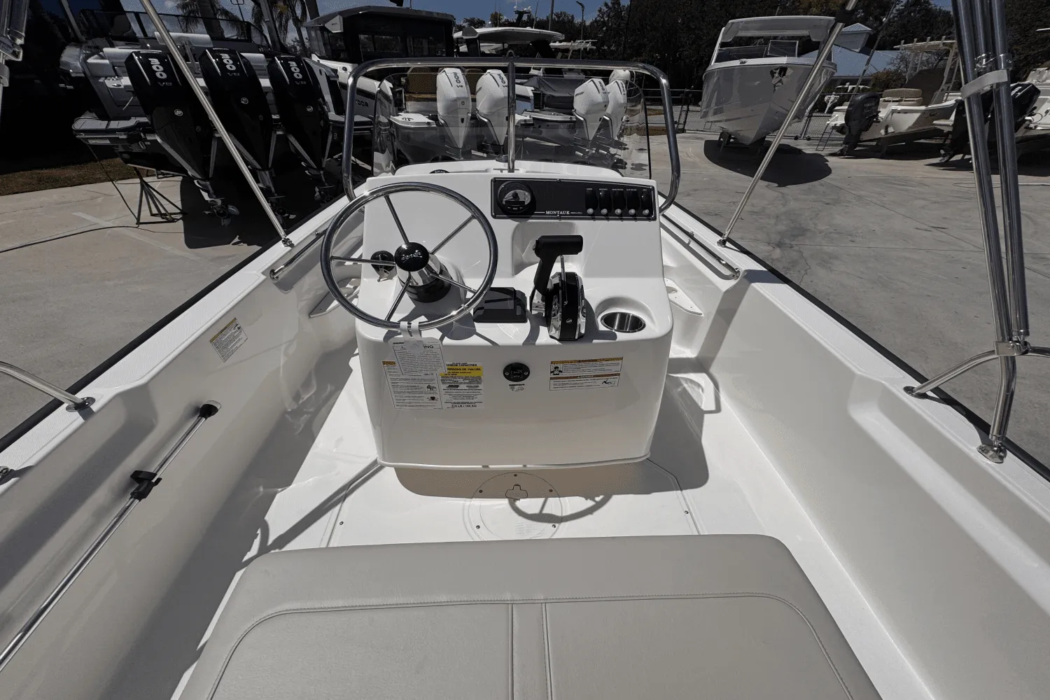 2025 Boston Whaler 170 Montauk Image Thumbnail #13