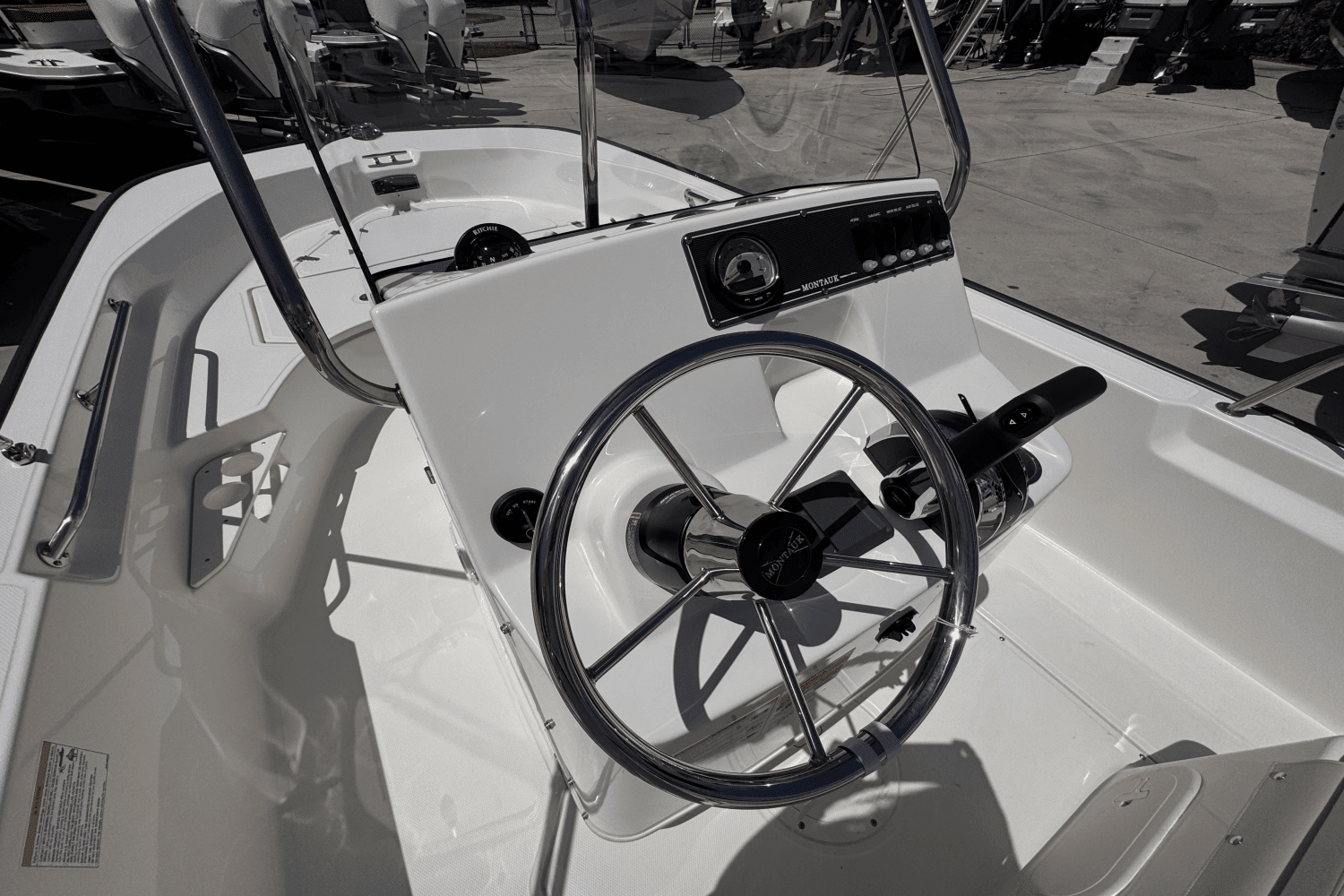 2025 Boston Whaler 170 Montauk Image Thumbnail #15