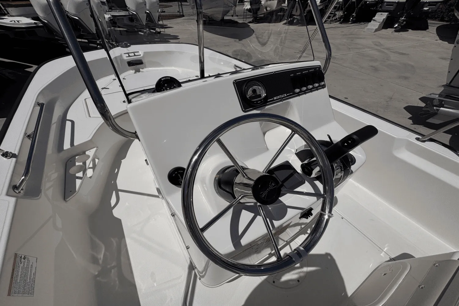 2025 Boston Whaler 170 Montauk Image Thumbnail #15