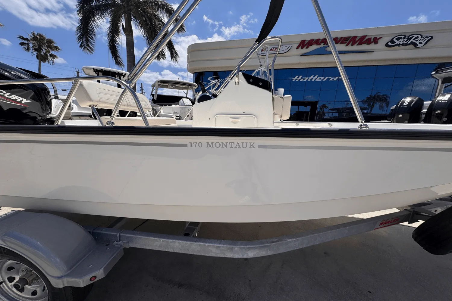 2025 Boston Whaler 170 Montauk Image Thumbnail #4