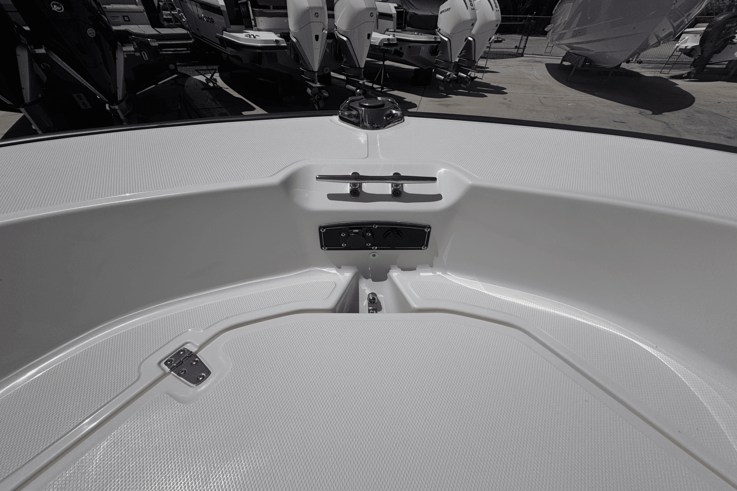 2025 Boston Whaler 170 Montauk Image Thumbnail #19