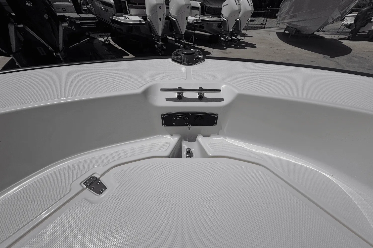 2025 Boston Whaler 170 Montauk Image Thumbnail #19