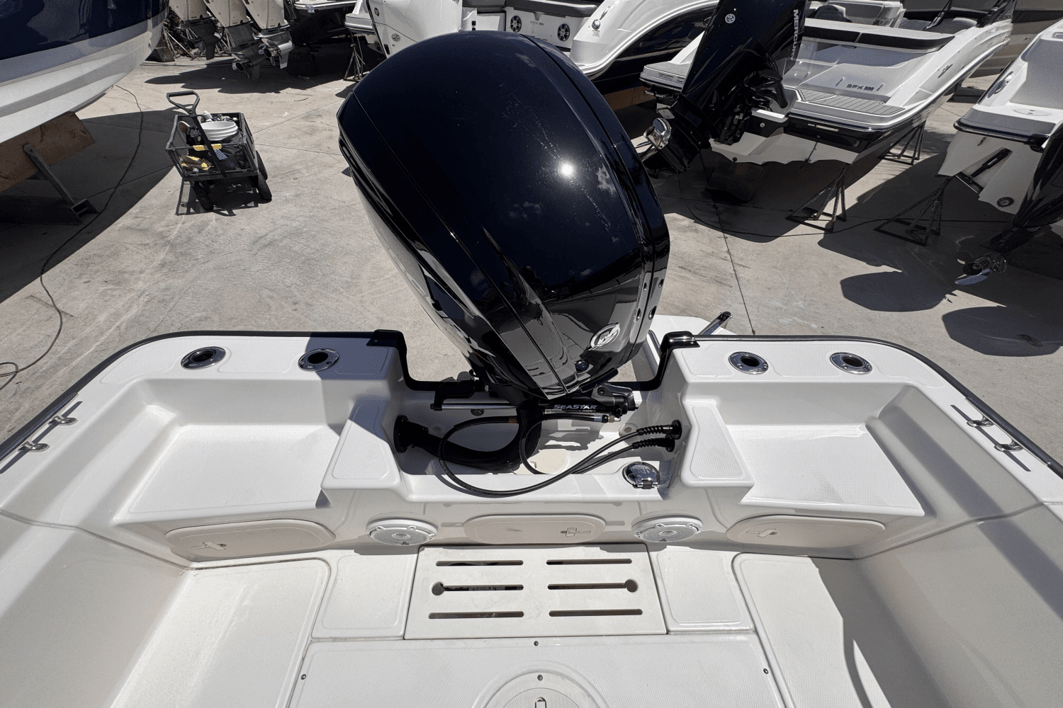 2025 Boston Whaler 170 Montauk Image Thumbnail #6