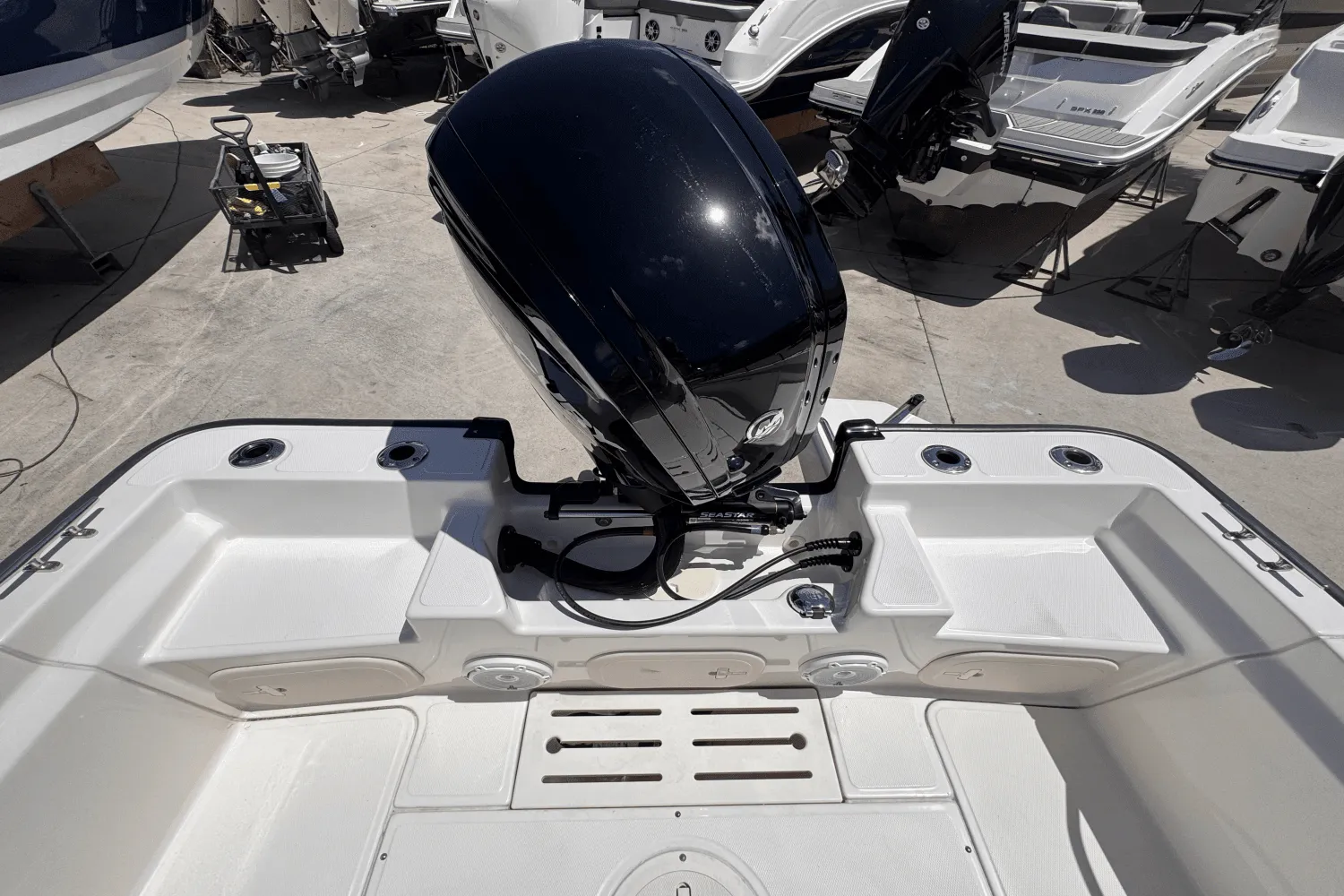 2025 Boston Whaler 170 Montauk Image Thumbnail #6