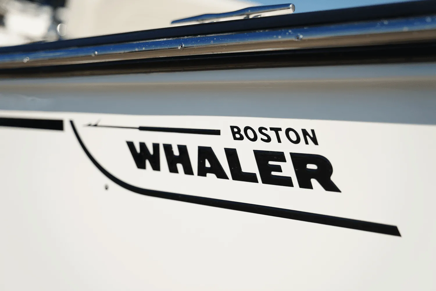 2025 Boston Whaler 190 Montauk Image Thumbnail #4