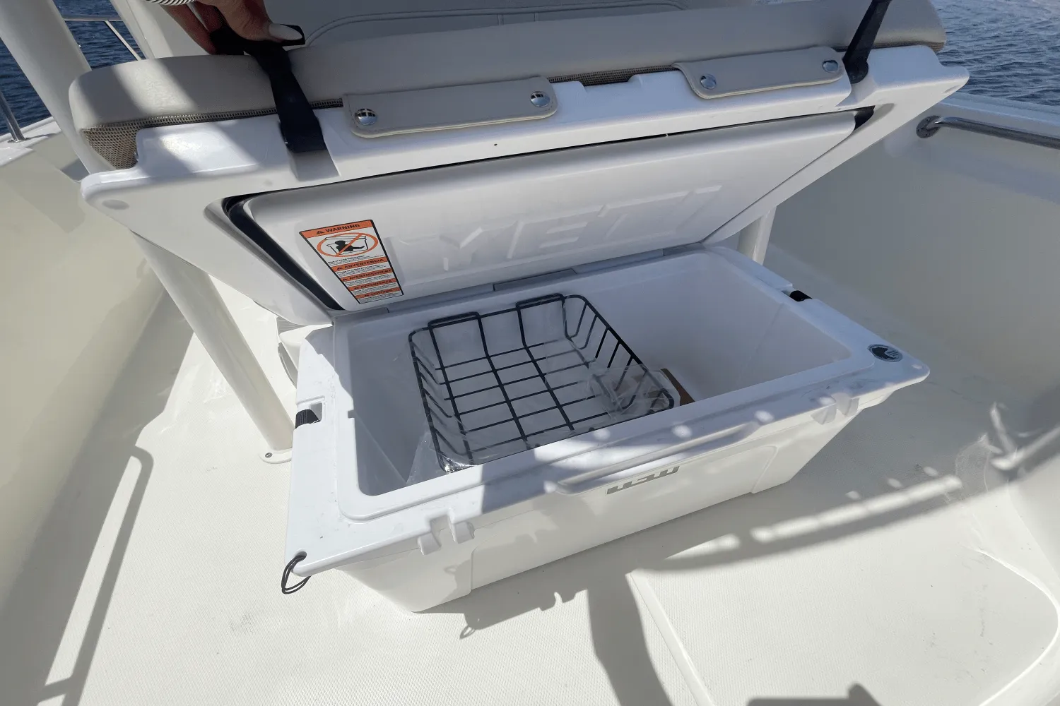 2025 Boston Whaler 190 Montauk Image Thumbnail #18