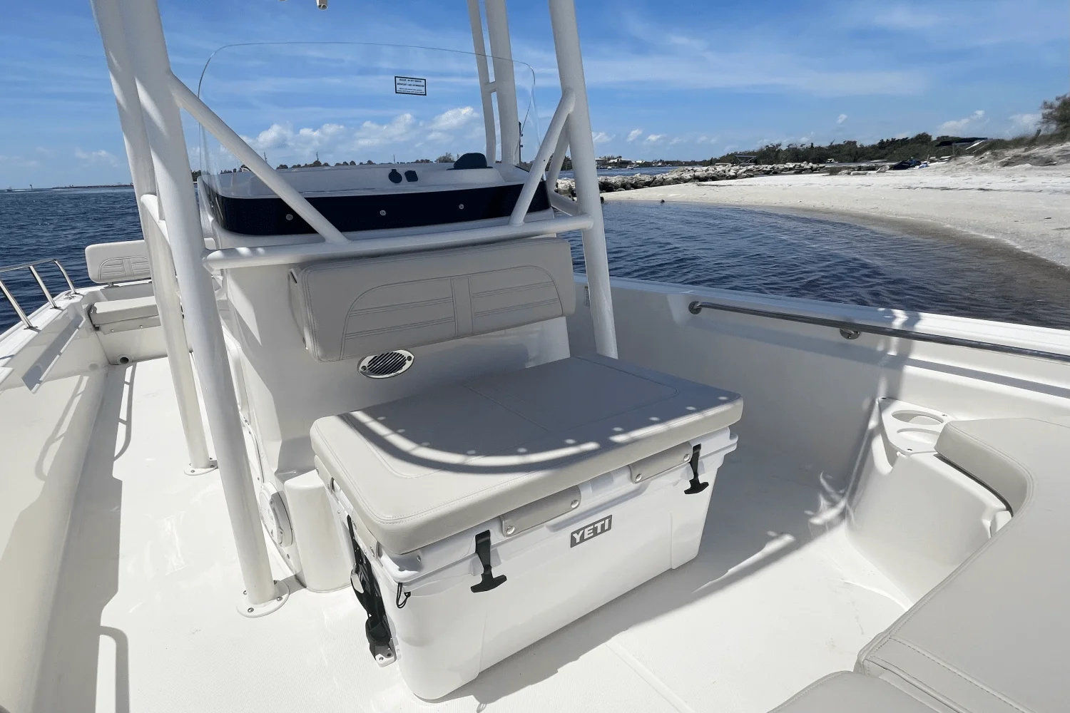 2025 Boston Whaler 190 Montauk Image Thumbnail #16