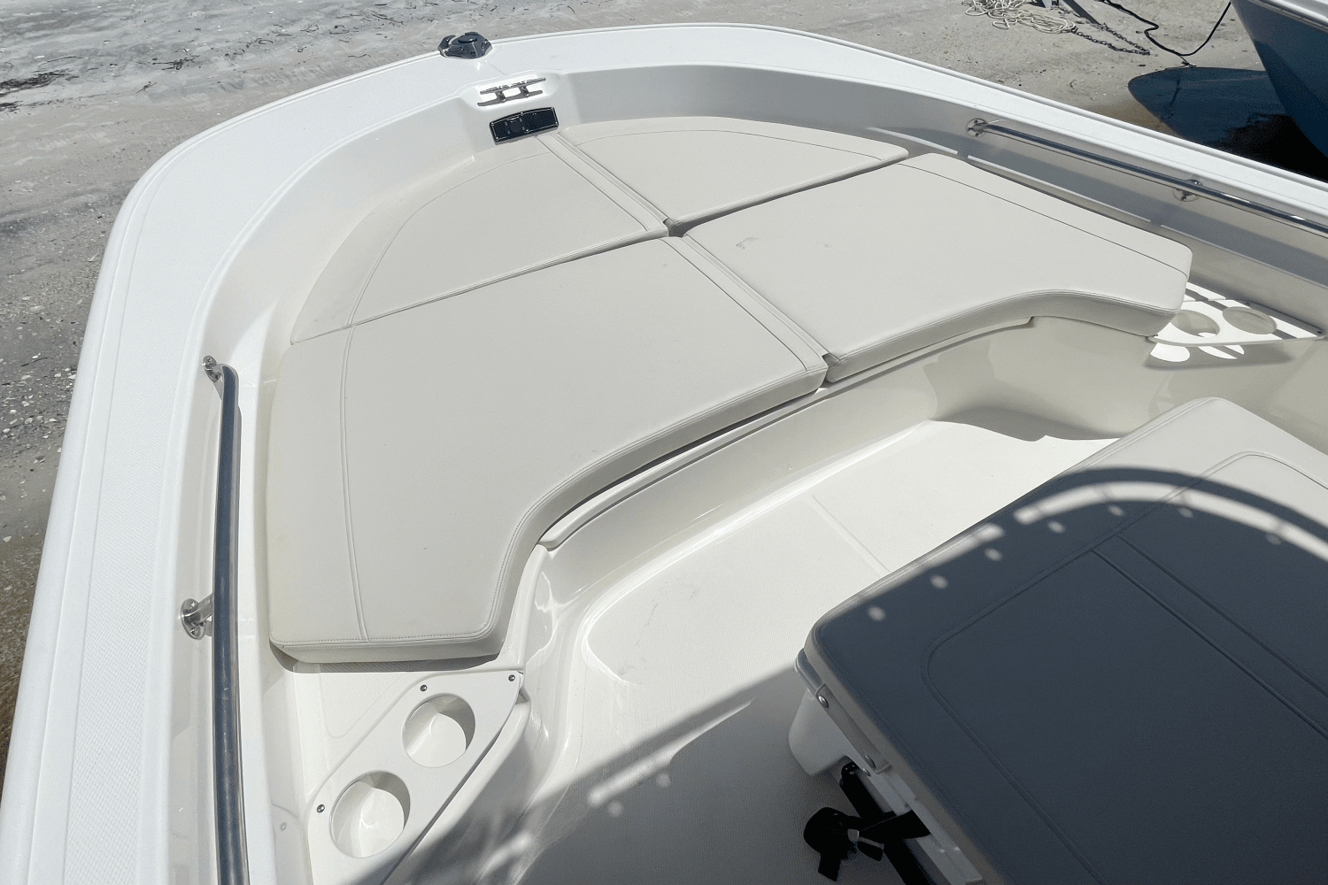 2025 Boston Whaler 190 Montauk Image Thumbnail #19