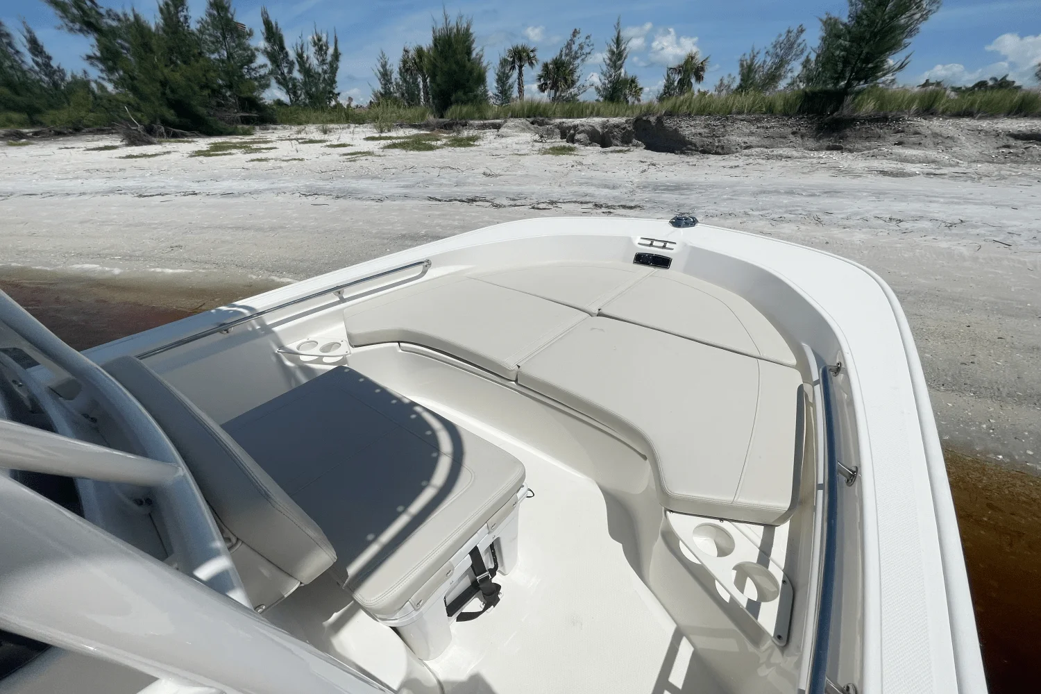 2025 Boston Whaler 190 Montauk Image Thumbnail #15