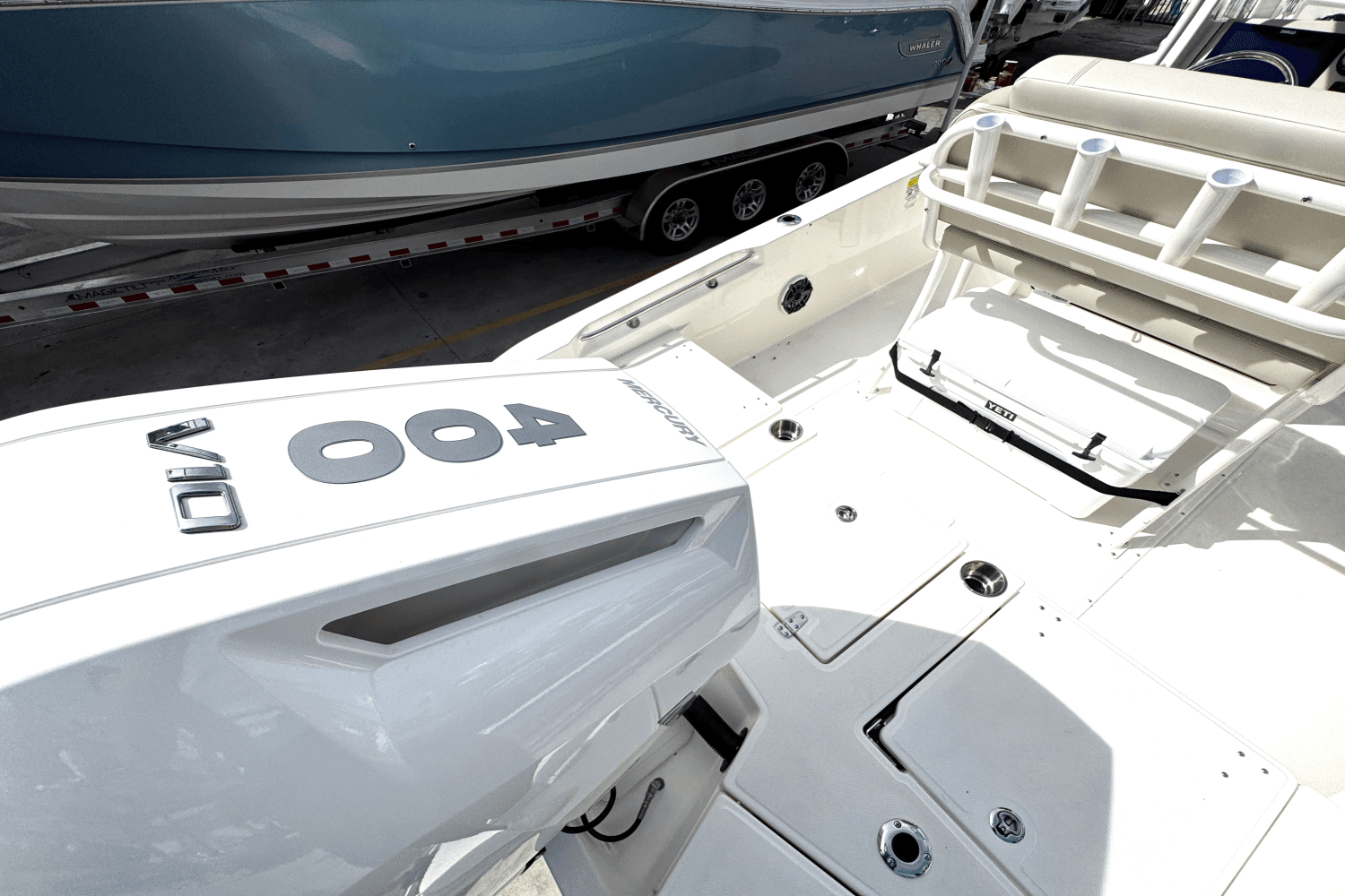 2025 Boston Whaler 250 Dauntless Image Thumbnail #21