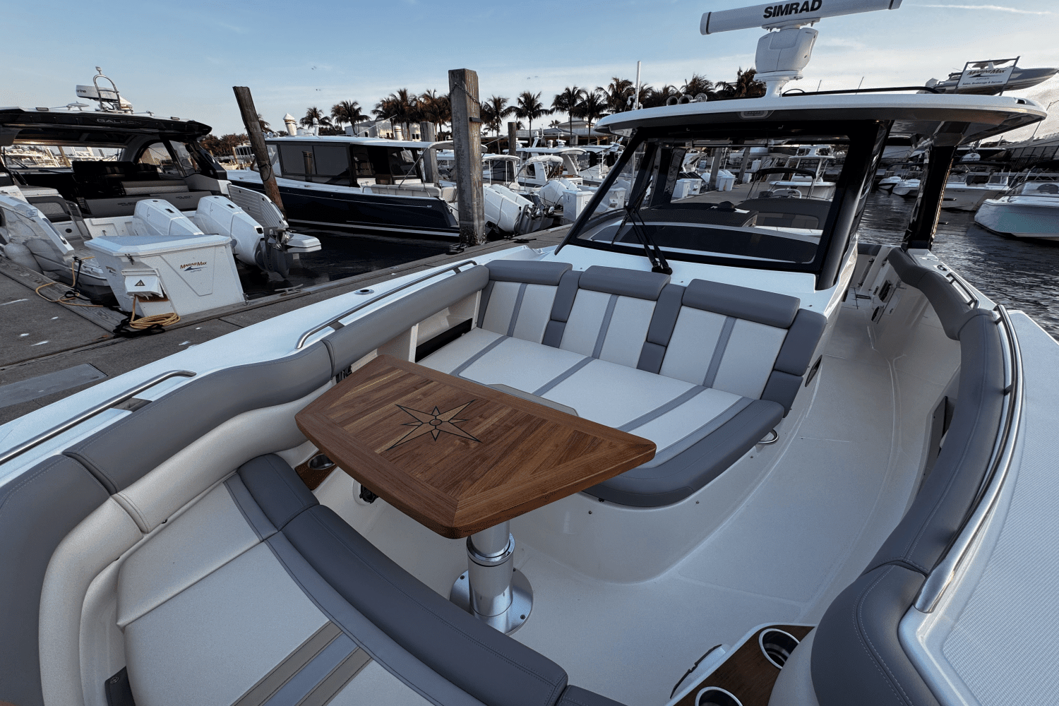 2025 Boston Whaler 350 Realm Image Thumbnail #18