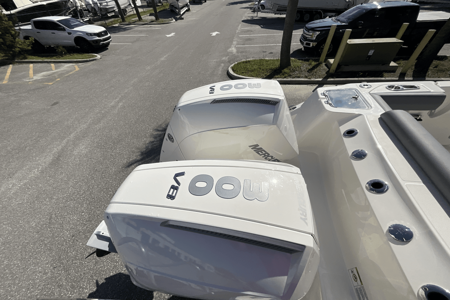 2025 Boston Whaler 280 Outrage Image Thumbnail #26