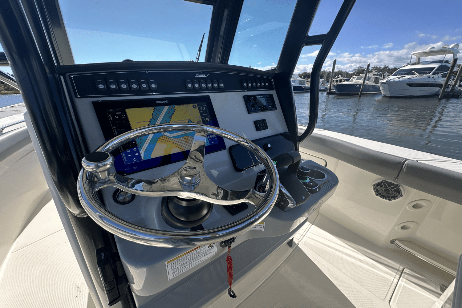 2025 Boston Whaler 280 Outrage Image Thumbnail #19