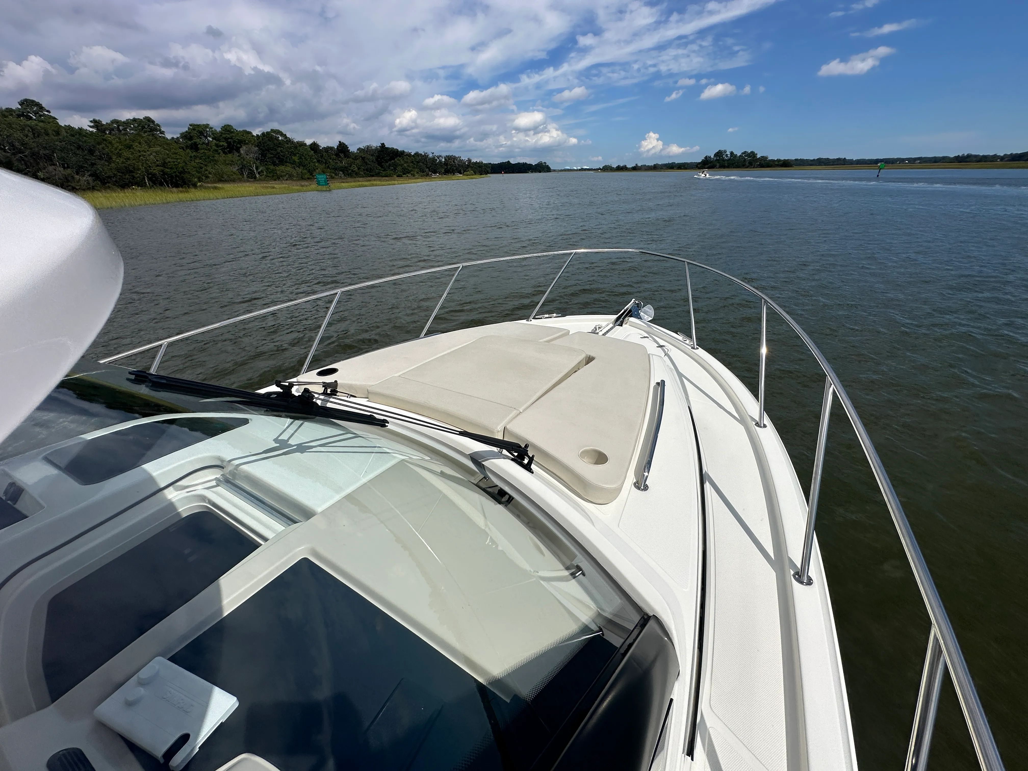2025 Boston Whaler 325 Conquest Image Thumbnail #38