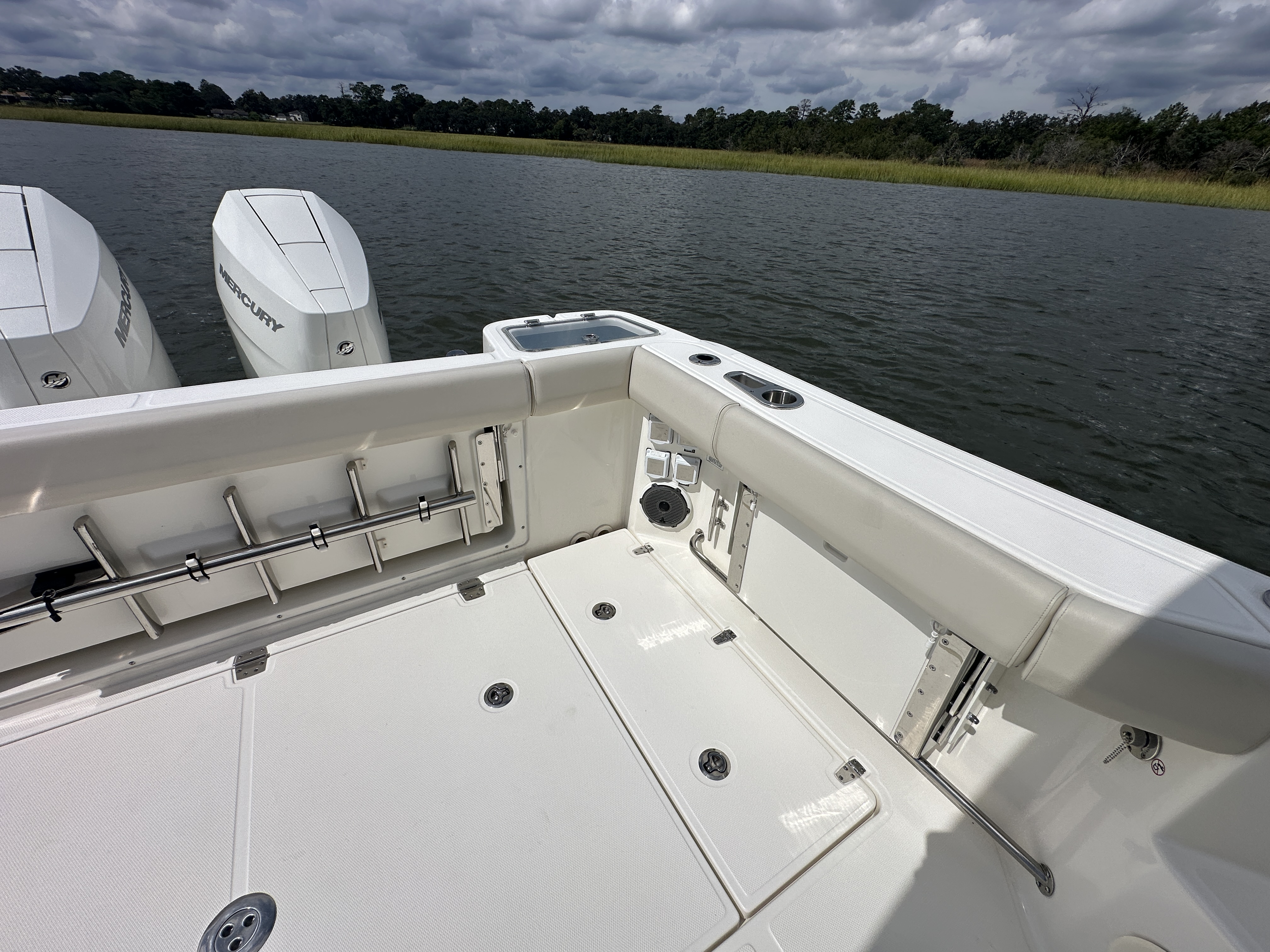 2025 Boston Whaler 325 Conquest Image Thumbnail #20