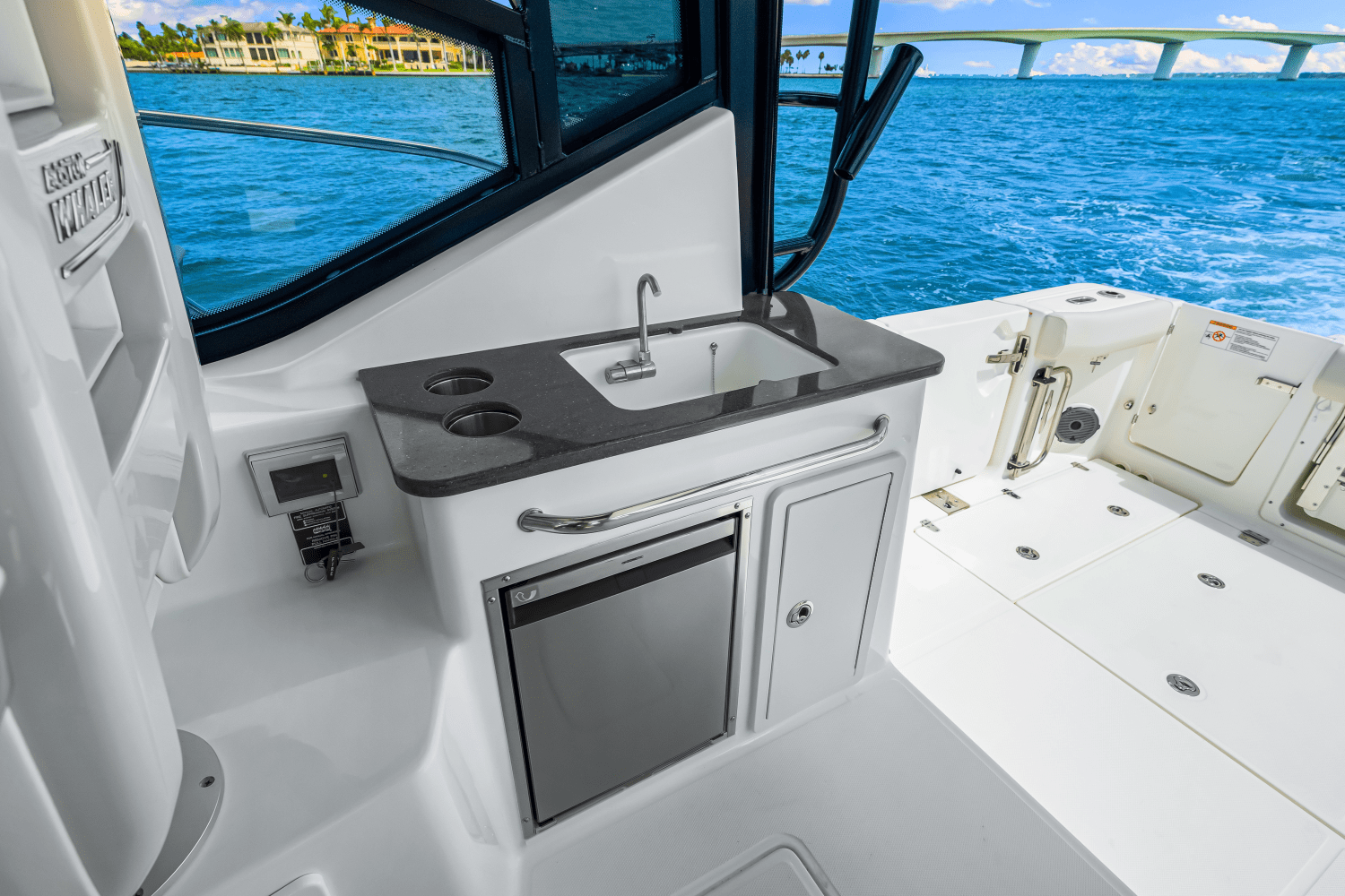 2025 Boston Whaler 325 Conquest Image Thumbnail #26