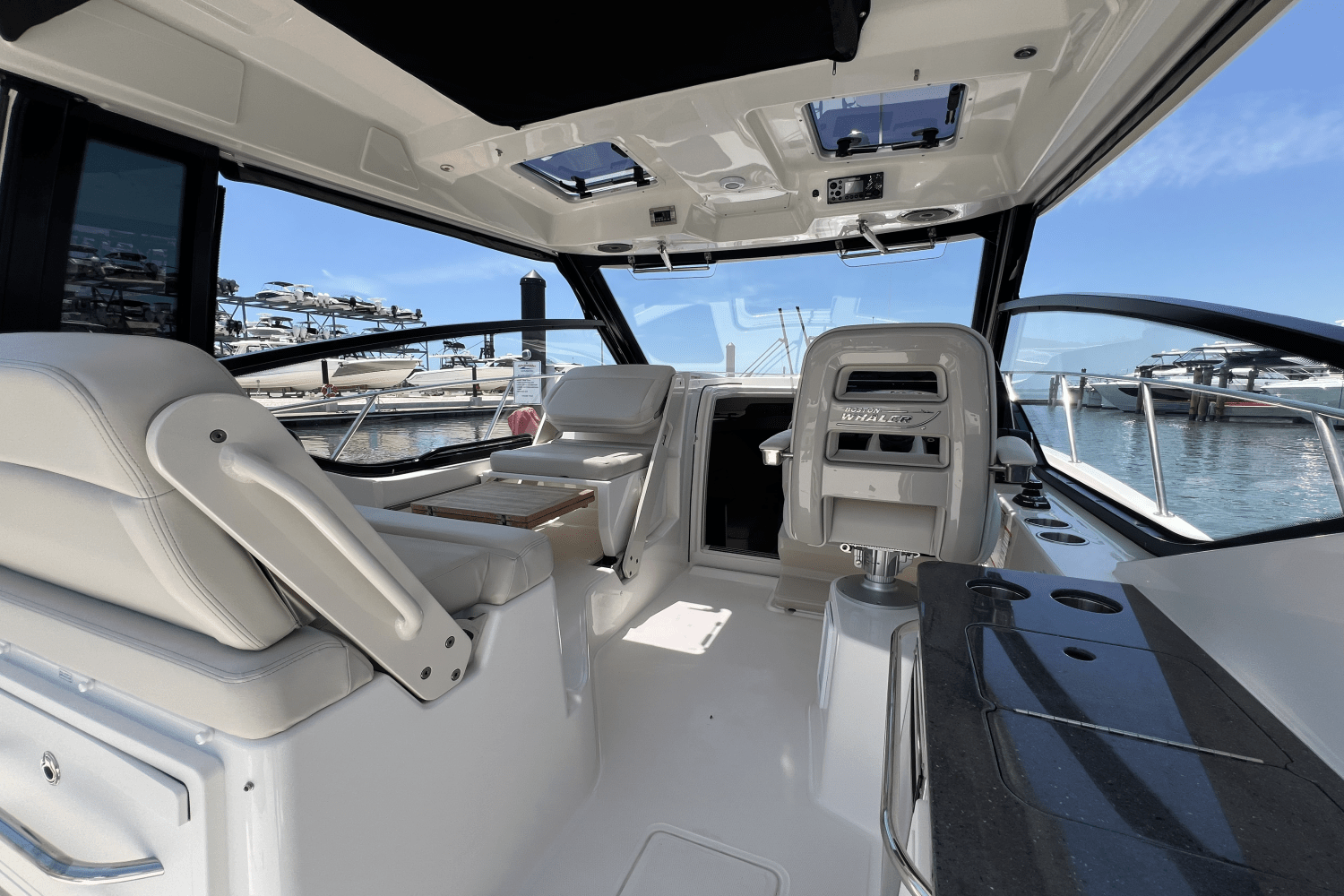 2025 Boston Whaler 325 Conquest Image Thumbnail #48