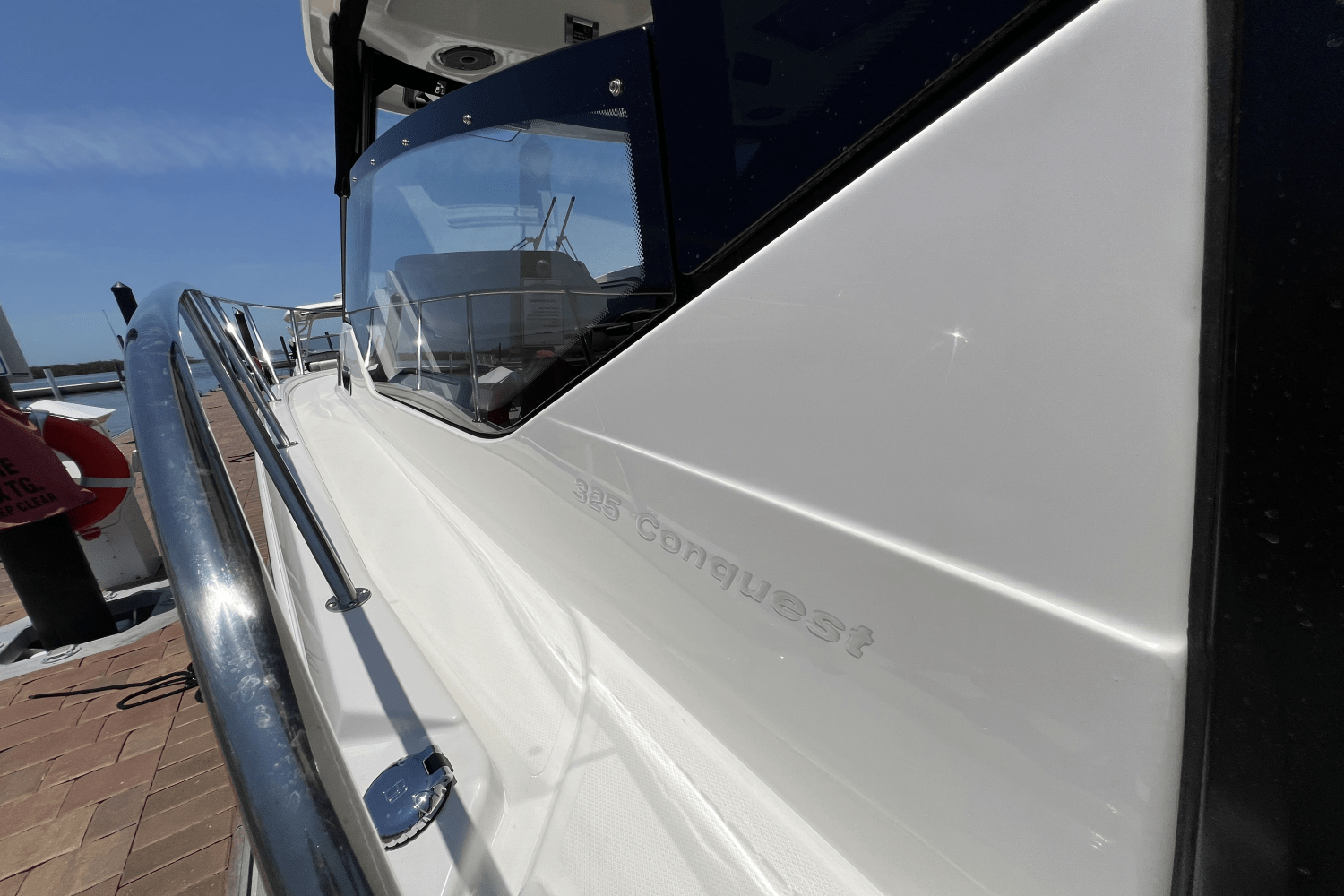 2025 Boston Whaler 325 Conquest Image Thumbnail #39