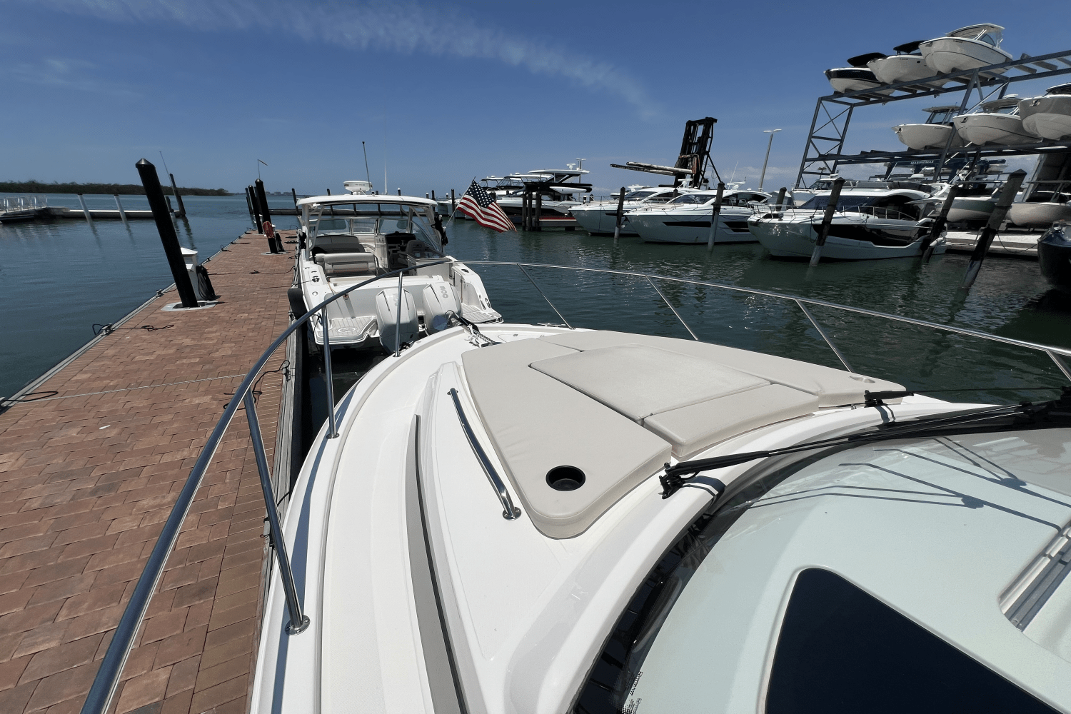 2025 Boston Whaler 325 Conquest Image Thumbnail #40