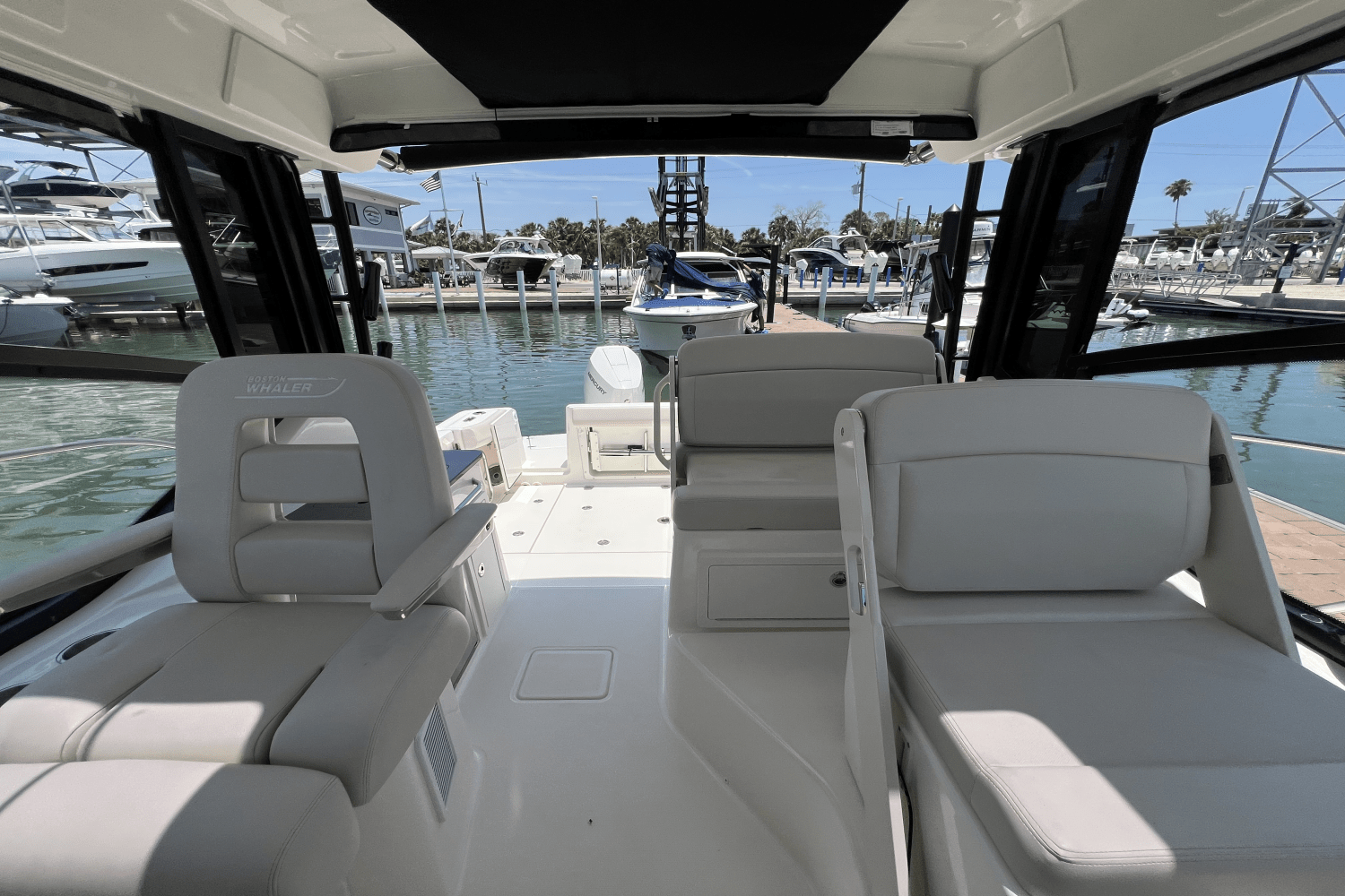 2025 Boston Whaler 325 Conquest Image Thumbnail #36