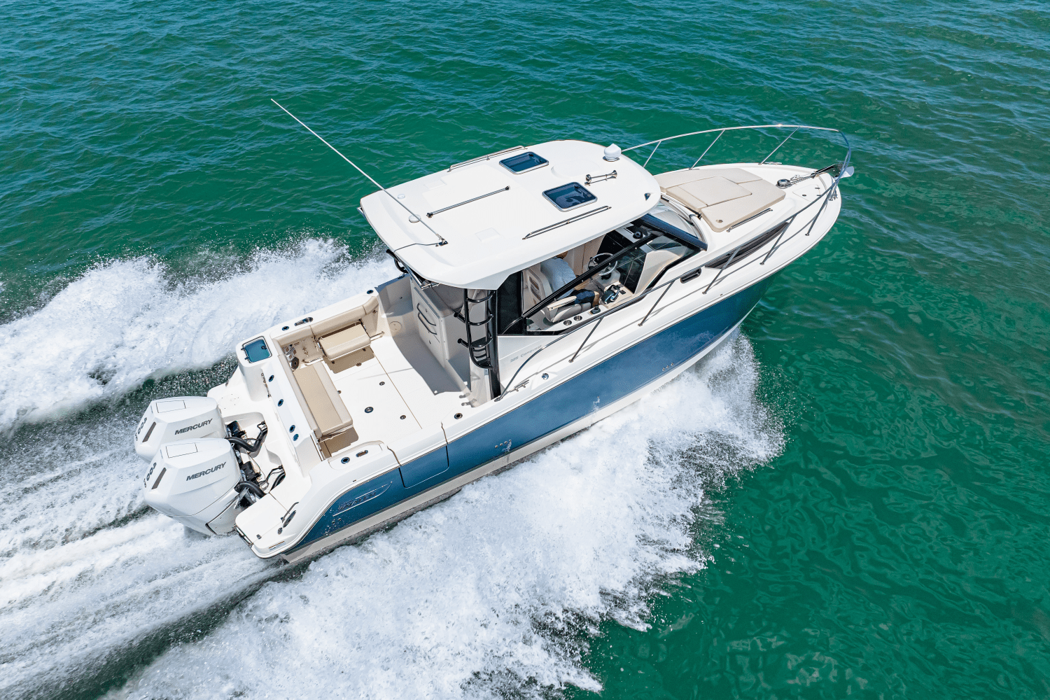 2025 Boston Whaler 325 Conquest Image Thumbnail #48