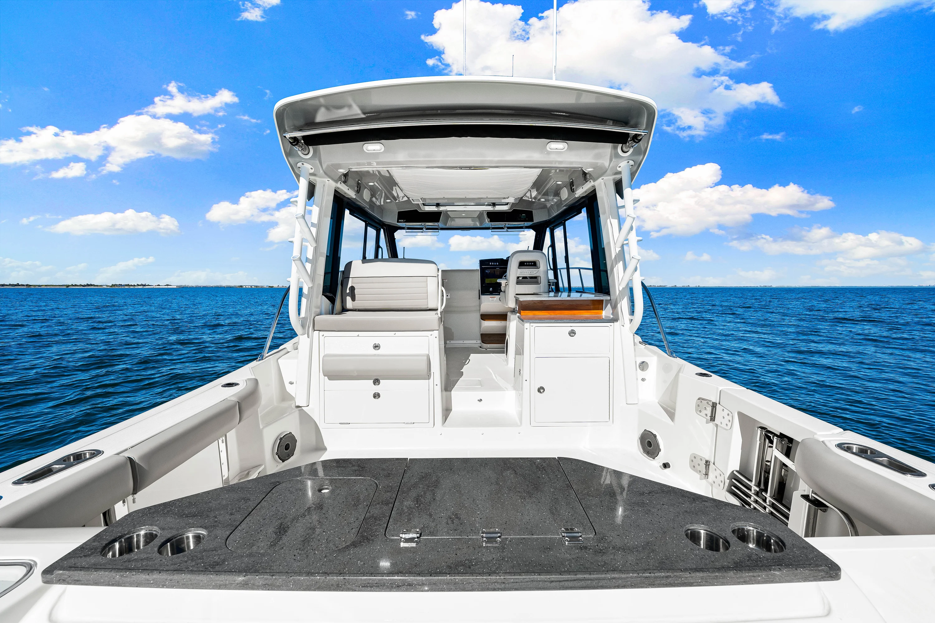 2025 Boston Whaler 365 Conquest Image Thumbnail #33