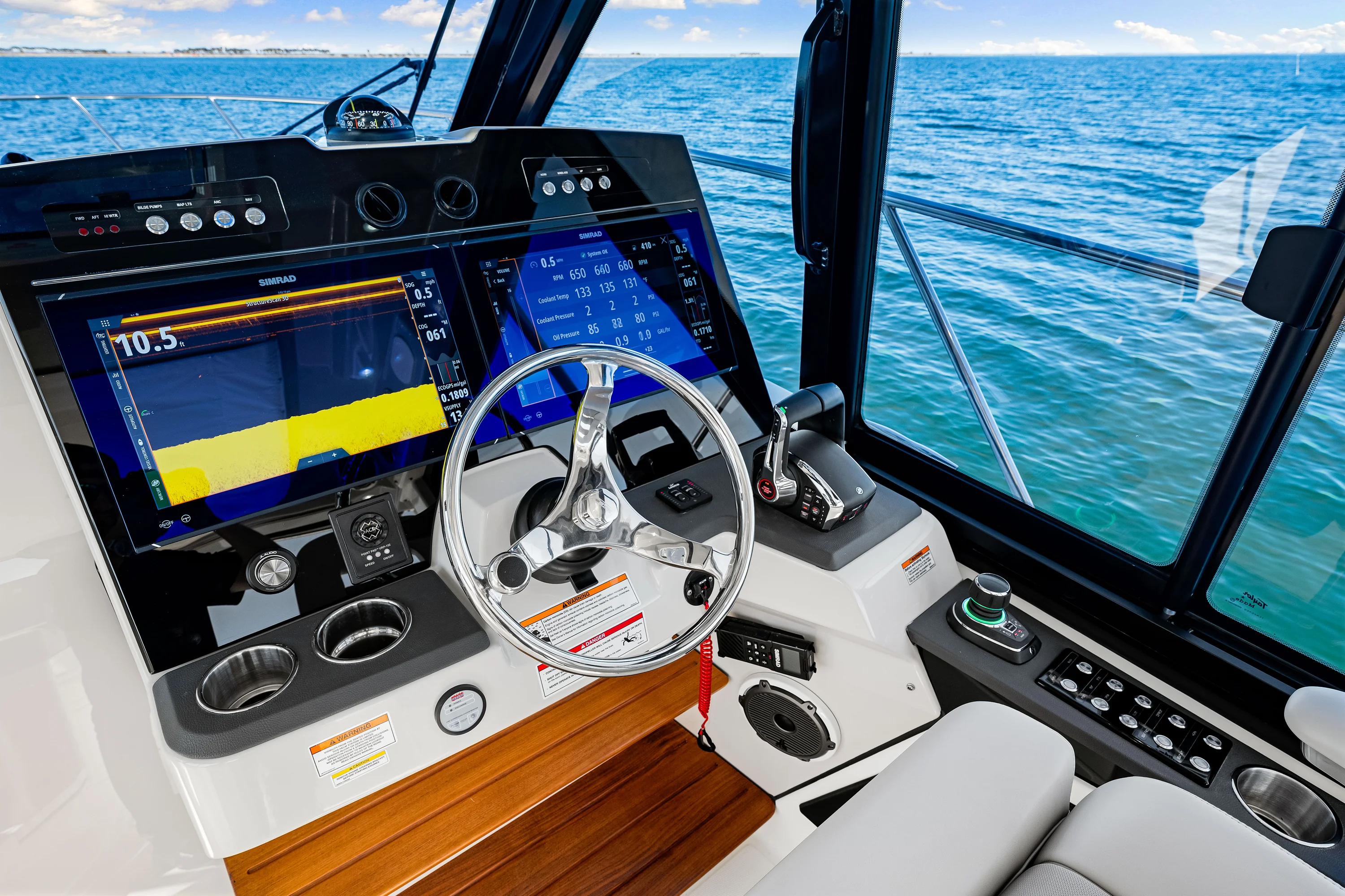 2025 Boston Whaler 365 Conquest Image Thumbnail #52