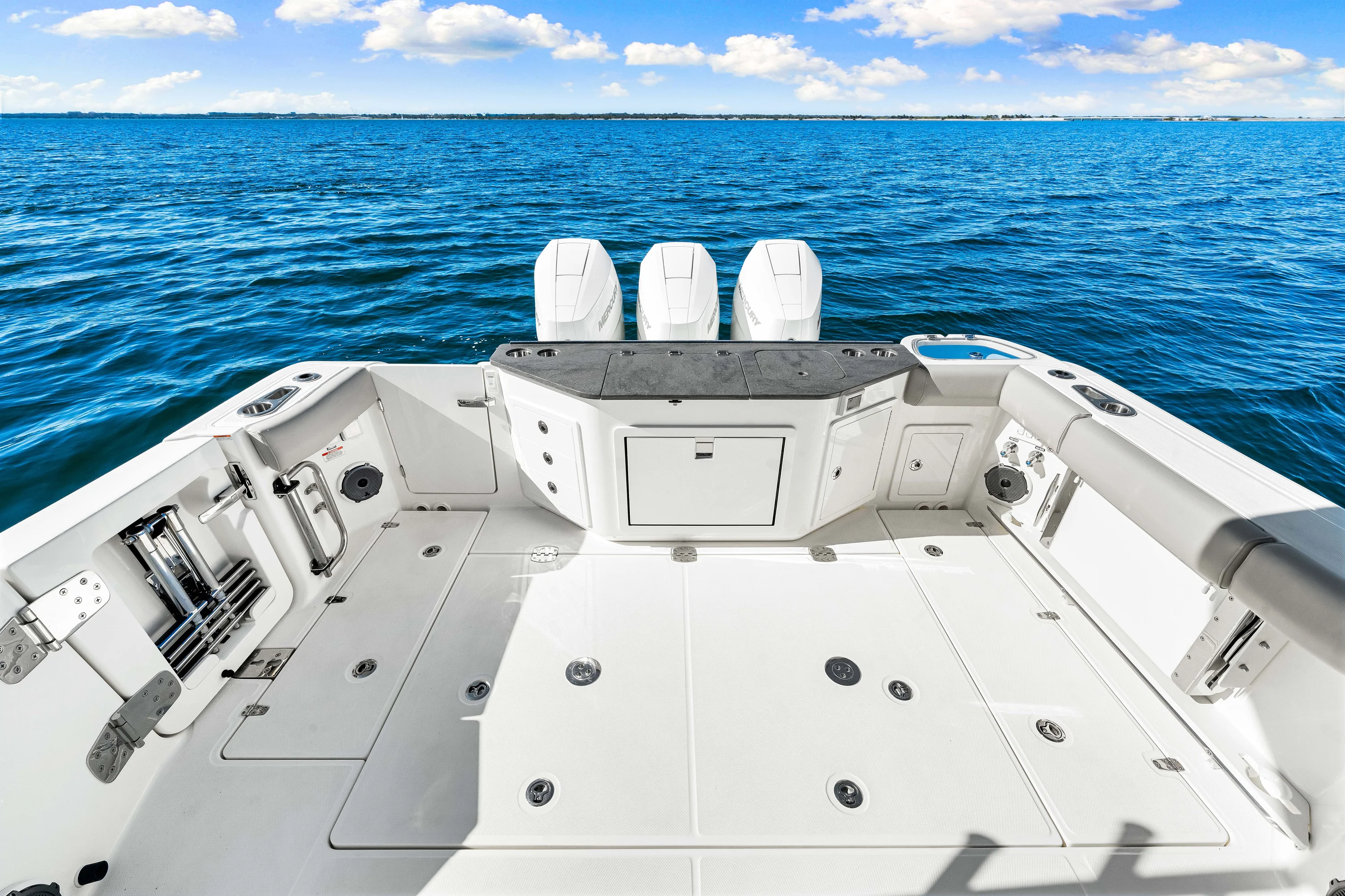 2025 Boston Whaler 365 Conquest Image Thumbnail #35