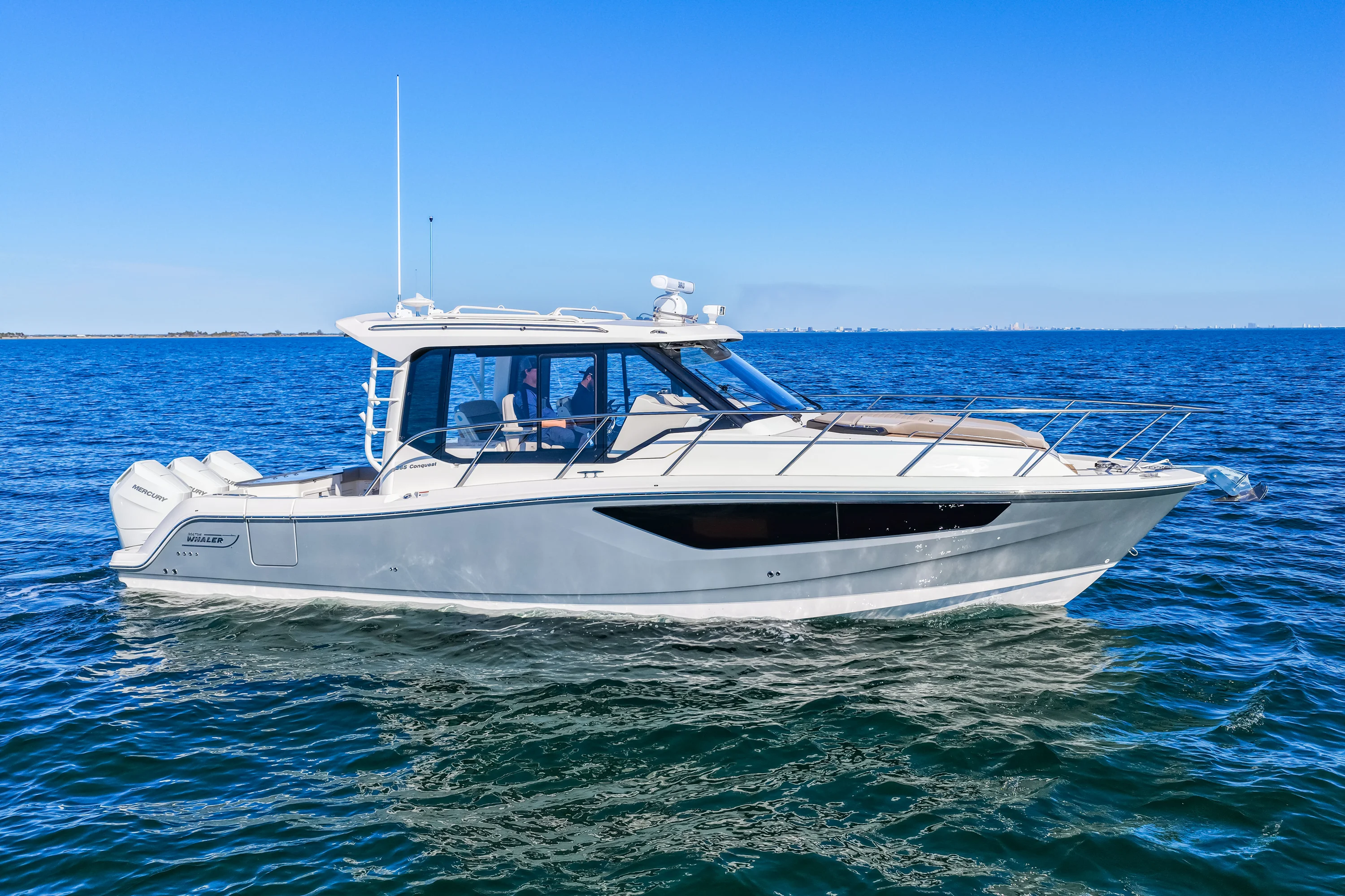 2025 Boston Whaler 365 Conquest Image Thumbnail #20