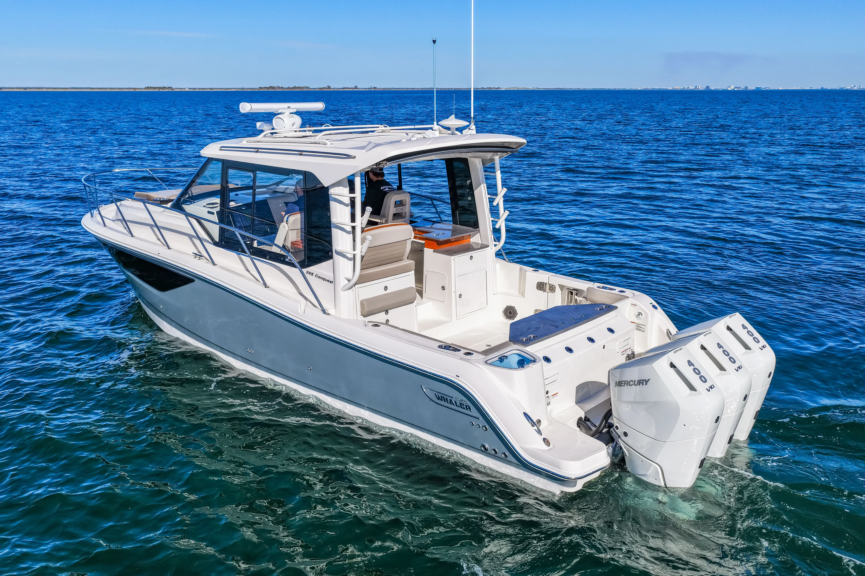 2025 Boston Whaler 365 Conquest Image Thumbnail #11