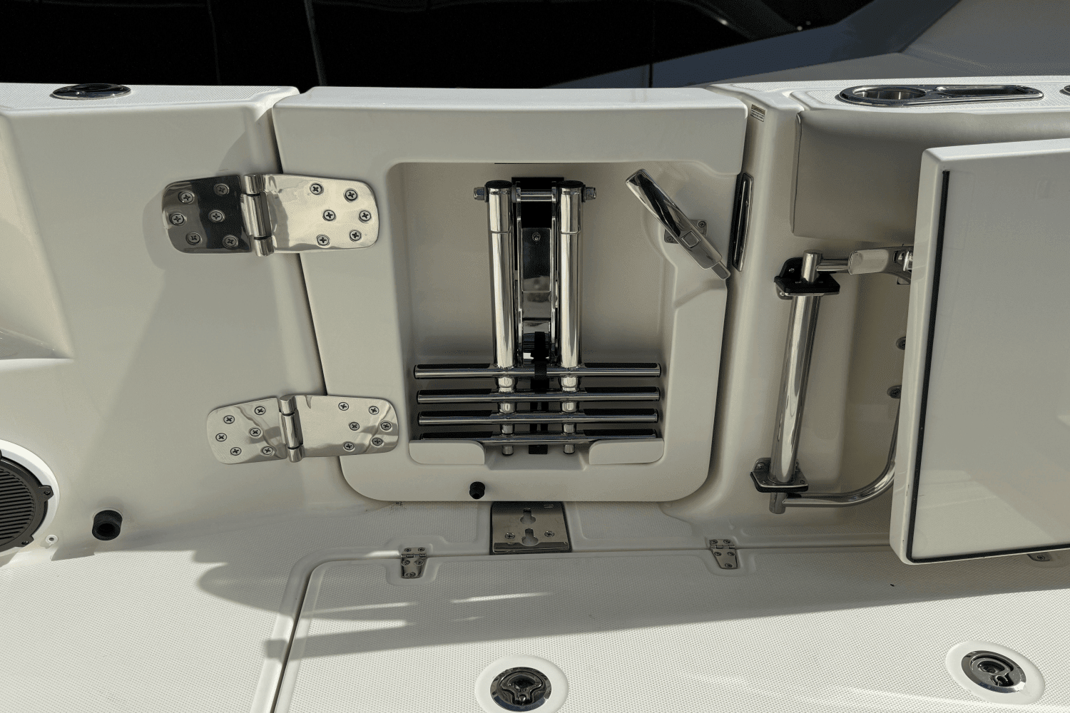 2025 Boston Whaler 365 Conquest Image Thumbnail #21