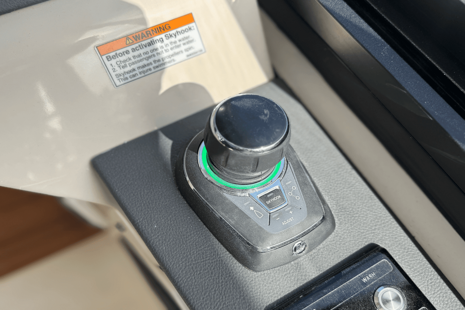 2025 Boston Whaler 365 Conquest Image Thumbnail #28