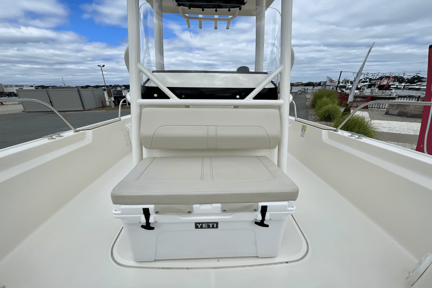 2022 Boston Whaler 210 Montauk Image Thumbnail #20