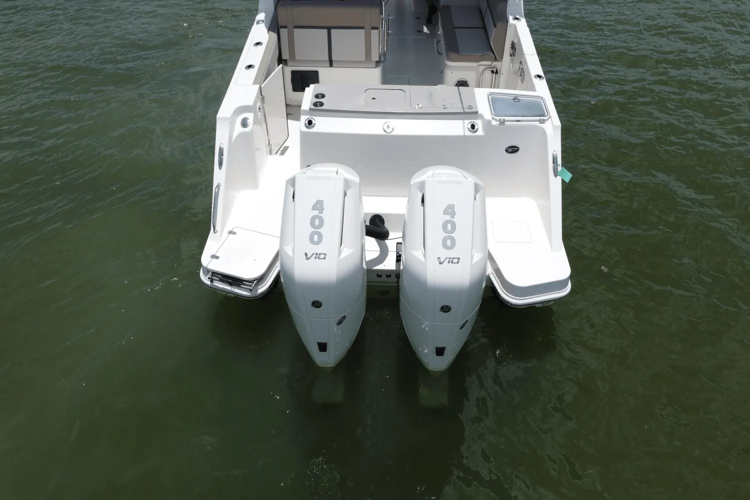 2025 Boston Whaler 330 Vantage Image Thumbnail #21