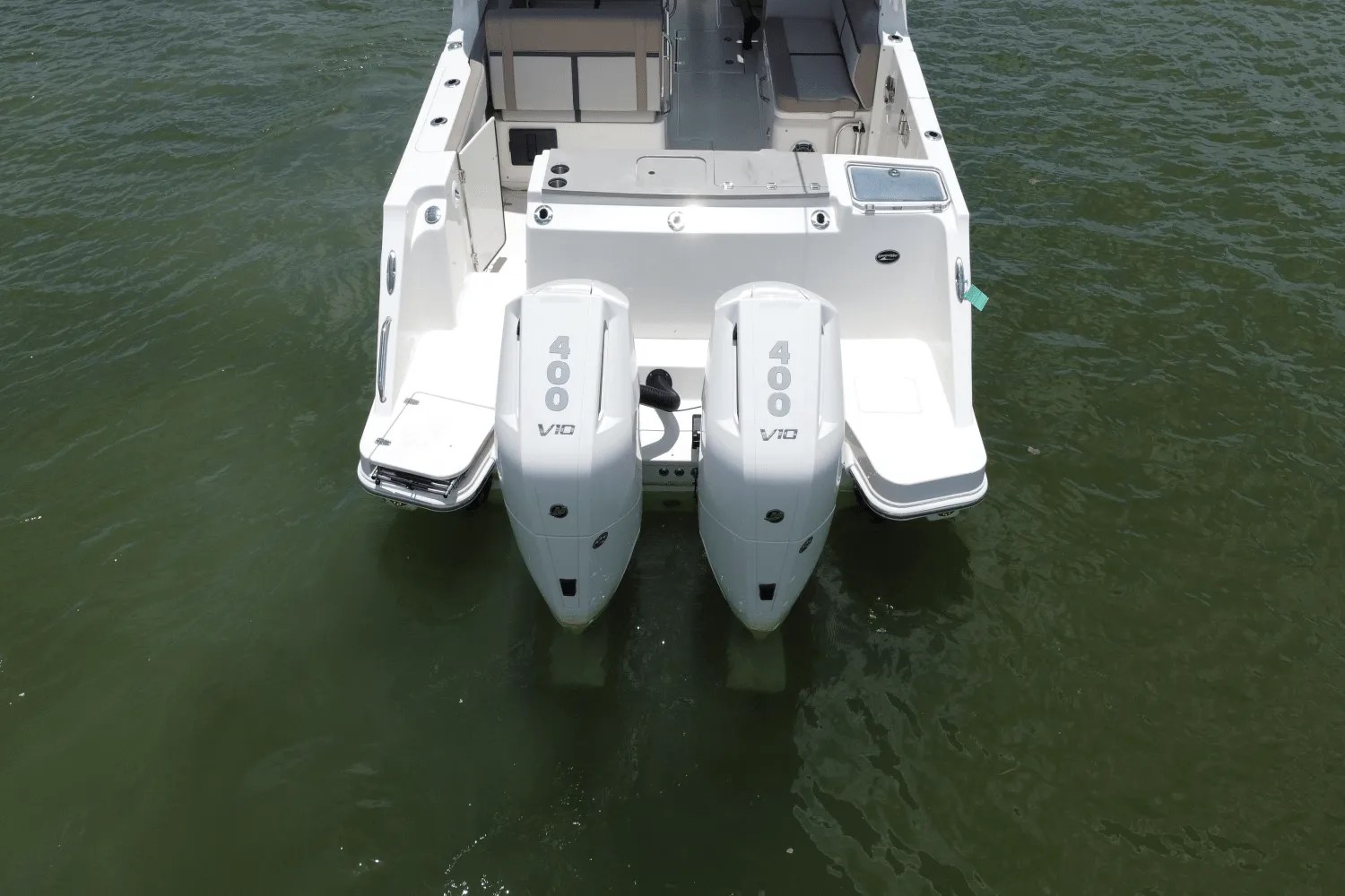 2025 Boston Whaler 330 Vantage Image Thumbnail #20
