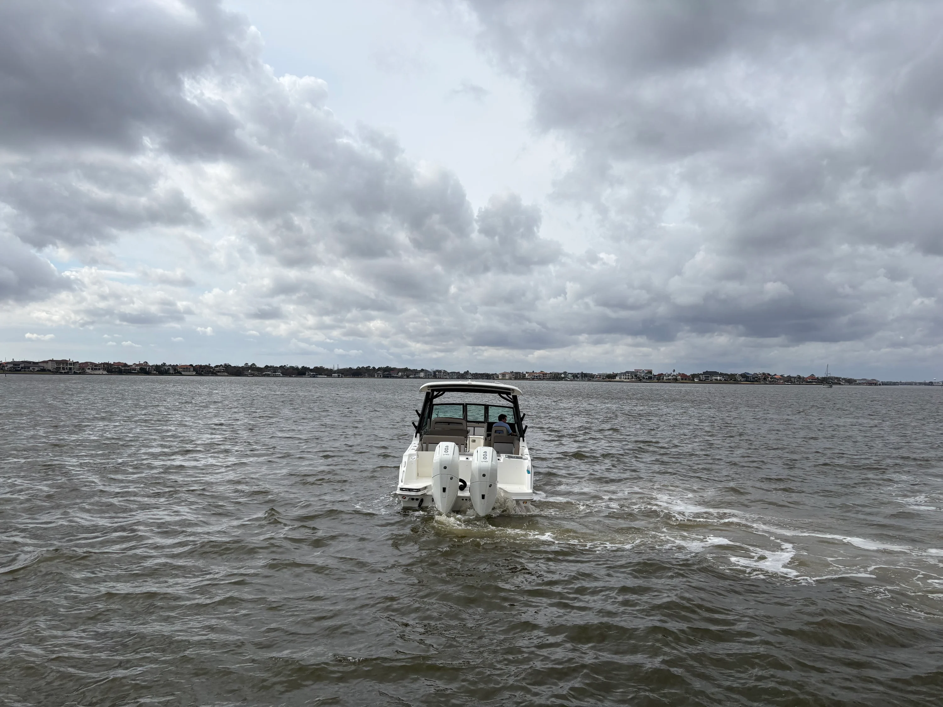 2025 Boston Whaler 330 Vantage Image Thumbnail #6