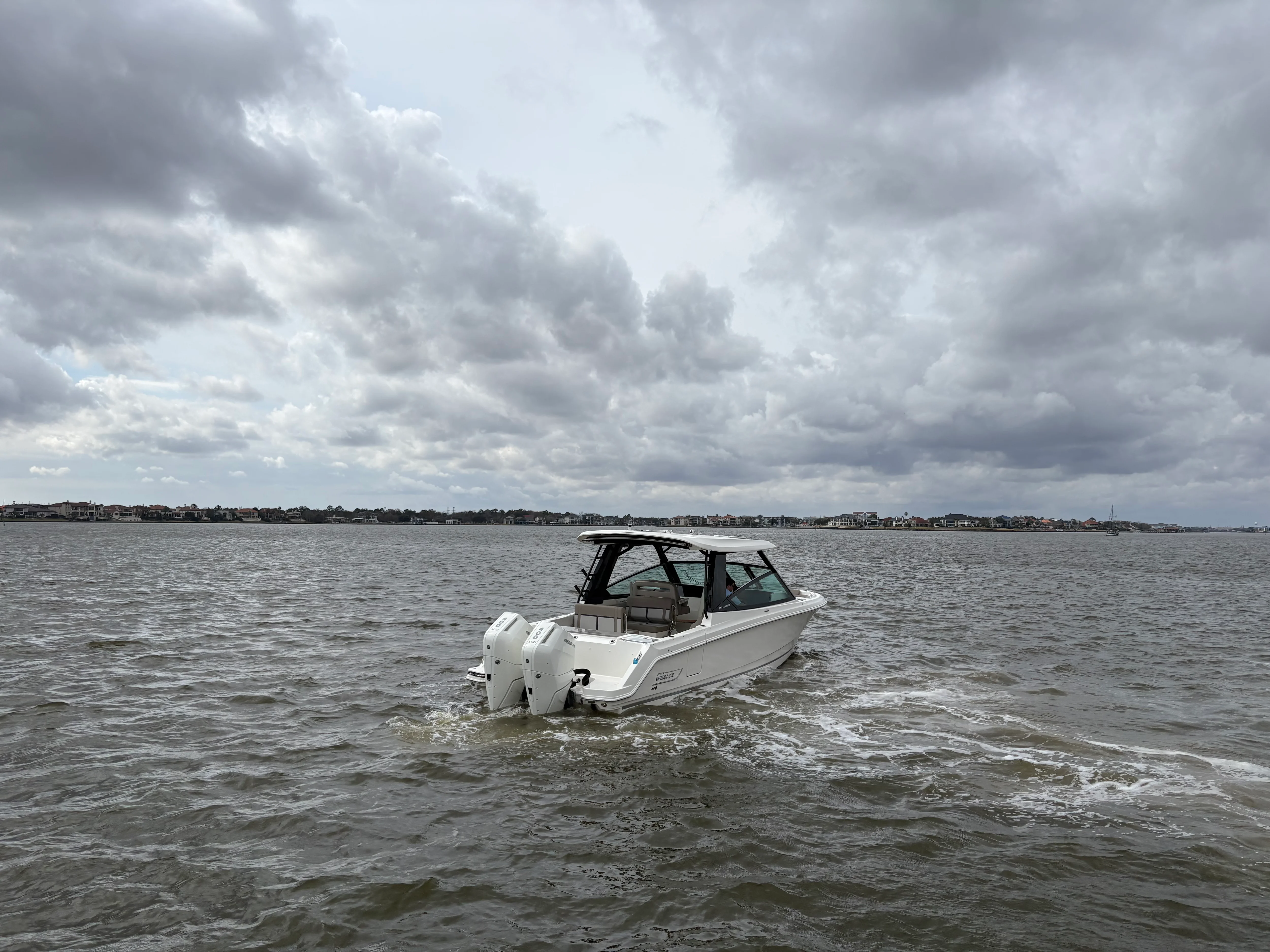 2025 Boston Whaler 330 Vantage Image Thumbnail #7