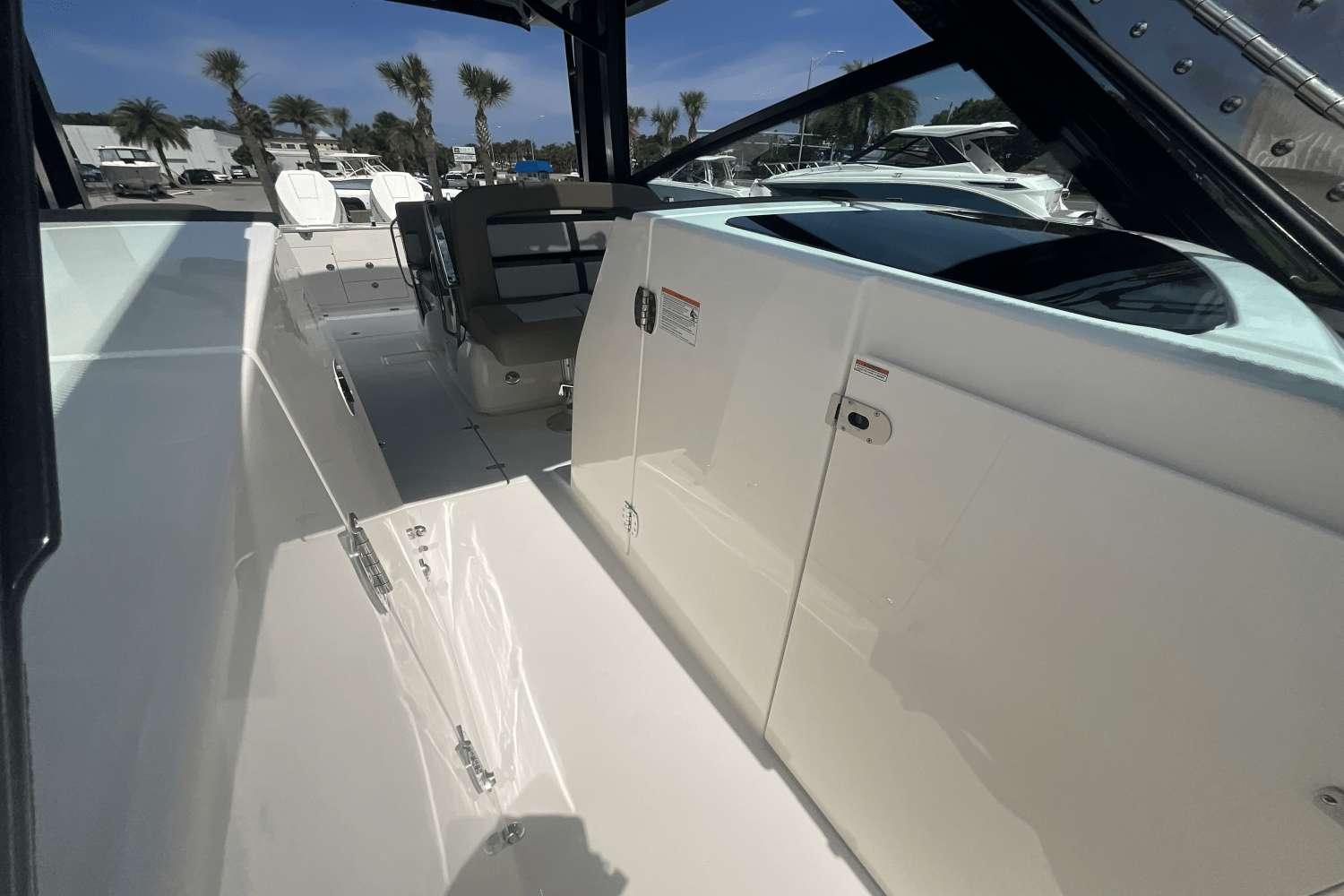 2025 Boston Whaler 330 Vantage Image Thumbnail #45