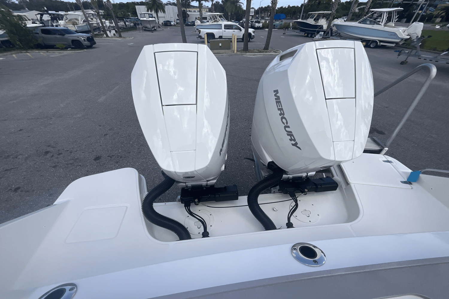 2025 Boston Whaler 330 Vantage Image Thumbnail #56