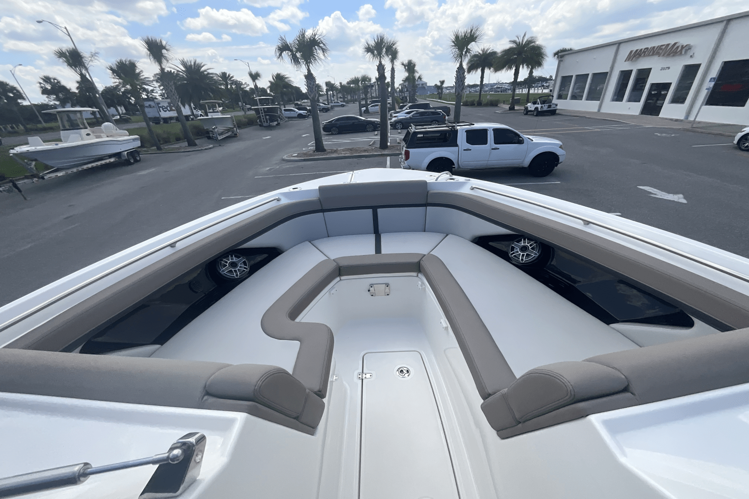 2025 Boston Whaler 330 Vantage Image Thumbnail #47